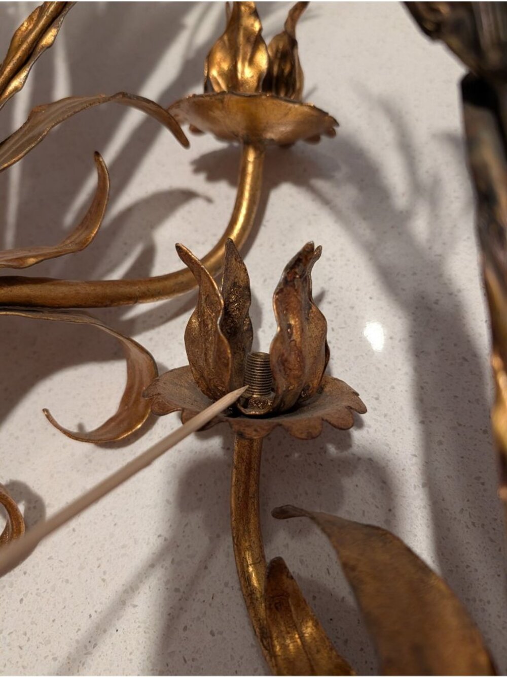 Pair of Vintage Italian Florentine Wheat Leaf Wall Sconces 17" MCM Gold Metal - Picture 12 of 16